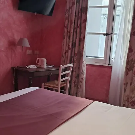 Du Palais 호텔 3*