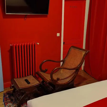 Ξενοδοχείο Du Palais 3*