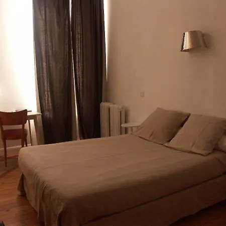 Hotel Du Palais 3*