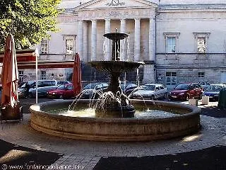 Du Palais Hotel